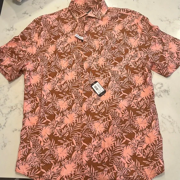 Linen Johnnie-O Hangin’ Out Shirt - Picture 1 of 9